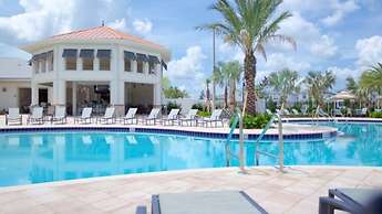 Brenda's Storey Lake Resort Townhome 4 Bedroom Townhouse by Redawning