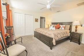 Brenda's Storey Lake Resort Townhome 4 Bedroom Townhouse by Redawning