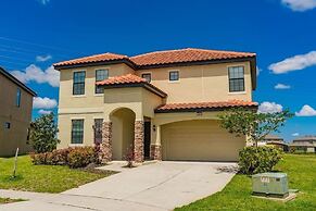 Graeme's Providence Vacation Home 5 Bedroom Home by Redawning