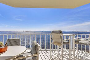 Waterview Yacht Club 532 is a 3 BR with Stunning views of the Pass by 
