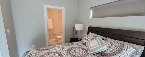 New Waterfront Bungalow Fishermans Paradise 2 Bedroom Home by RedAwnin