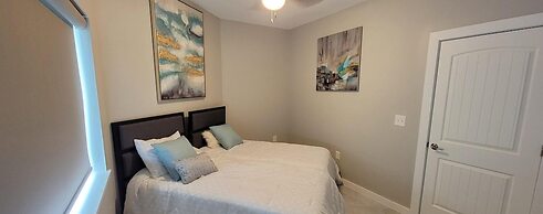 New Waterfront Bungalow Fishermans Paradise 2 Bedroom Home by RedAwnin