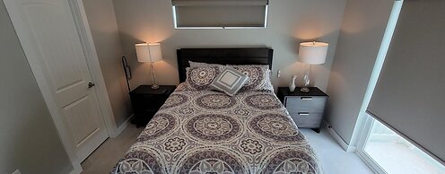 New Waterfront Bungalow Fishermans Paradise 2 Bedroom Home by RedAwnin