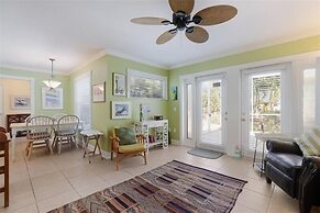 Island Haven 2 Bedroom Home by RedAwning