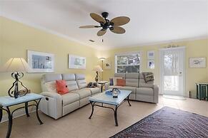 Island Haven 2 Bedroom Home by RedAwning