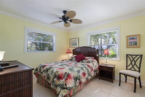 Island Haven 2 Bedroom Home by RedAwning