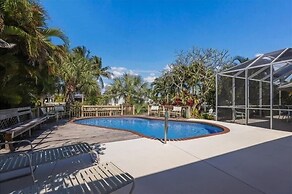 Island Haven 2 Bedroom Home by RedAwning