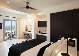 Absolute Paradise Santorini- Adults Only