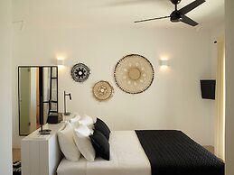 Absolute Paradise Santorini- Adults Only