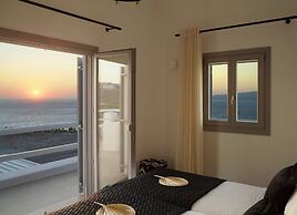 Absolute Paradise Santorini- Adults Only