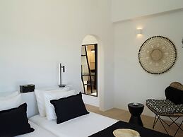 Absolute Paradise Santorini- Adults Only