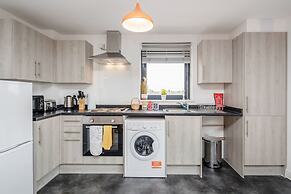Livestay-spacious Modern One Bed Apt Near Heathrow