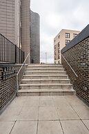 Livestay-spacious Modern One Bed Apt Near Heathrow