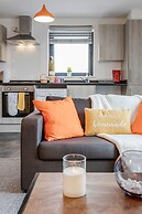 Livestay-spacious Modern One Bed Apt Near Heathrow