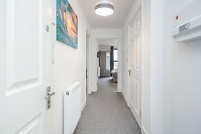 Livestay-spacious Modern One Bed Apt Near Heathrow