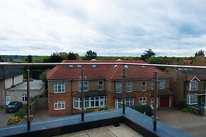 Livestay-1bed Apt With Private Balcony Heathrow