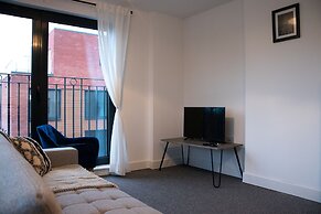 Livestay - 2 Bed 2 Bath Minutes From Heathrow