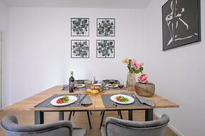 Boutique Apartment 1