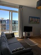 Stylish 2 Bedroom Apartment