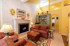 Vail Trails Chalets Convenient Suite Located Short Walk to Gondola by 