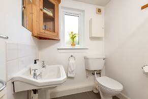 Charming Cardoon Cottage in Beautiful Village