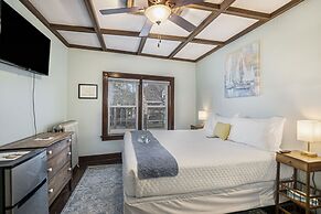 Historic Hotel Nichols