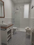 Apartamentos Petronila 1881