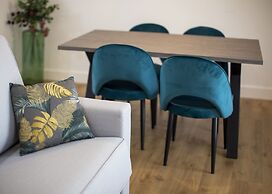 Apartamentos Petronila 1881