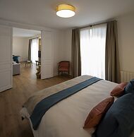 Apartamentos Petronila 1881