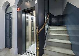 Apartamentos Petronila 1881