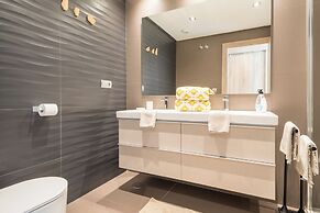 La Cala Golf Resort 3 Bed Apt - Sleek Corner Plot