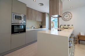 La Cala Golf Resort 3 Bed Apt - Sleek Corner Plot