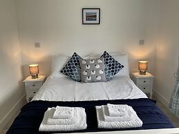 Charming 2-bed Cabin in Inverness, Scotland