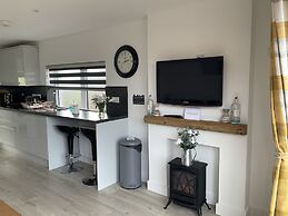 Charming 2-bed Cabin in Inverness, Scotland