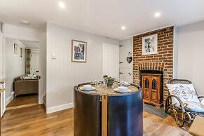 No. 32 Upper High Street WestgateCottage