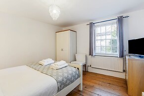 No. 32 Upper High Street WestgateCottage