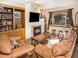 Vantage Point Condo 303