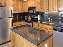 Vantage Point Condo 303