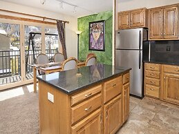 Vantage Point Condo 303