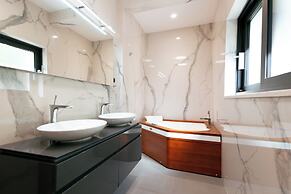 Armerun Heritage Hotel