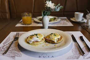 Armerun Heritage Hotel