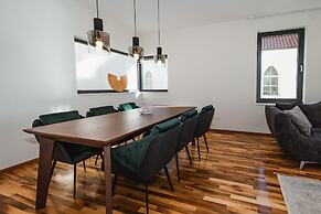 Armerun Heritage Hotel