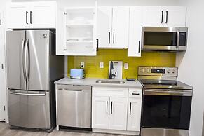 Peachtree Suites