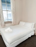 Central Hotel Stroud