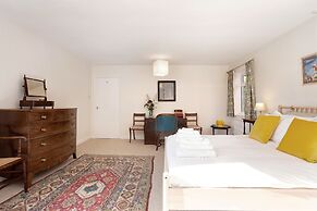 No. 78 Main Road Littleton