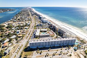 Seacrest 710 is 2 BR Top Floor Gulf Side unit - Beautifully decorated 