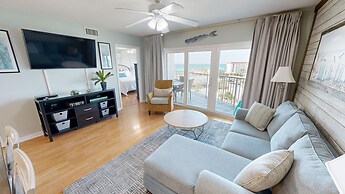 Seacrest 710 is 2 BR Top Floor Gulf Side unit - Beautifully decorated 
