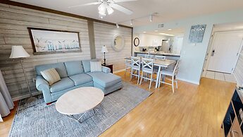 Seacrest 710 is 2 BR Top Floor Gulf Side unit - Beautifully decorated 