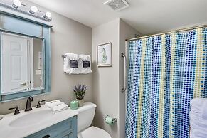 Seacrest 710 is 2 BR Top Floor Gulf Side unit - Beautifully decorated 