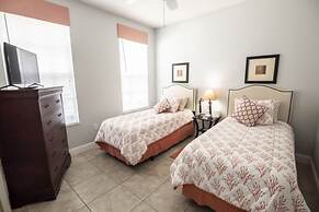 Sharon's Calabay Parc Vacation Home 4 Bedroom Home by Redawning